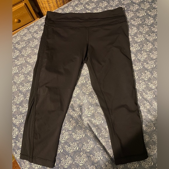 lululemon leggings - Picture 2 of 4
